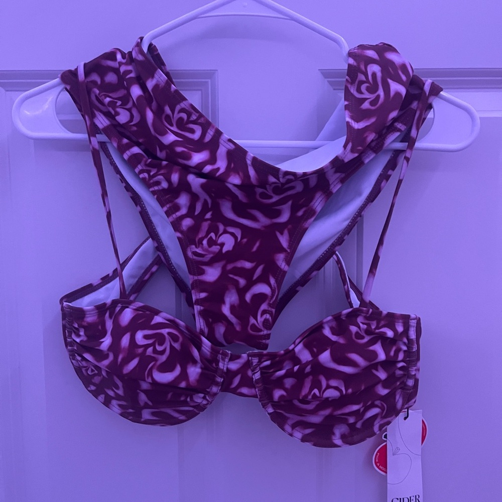 CIDER HIGH WAISTED BIKINI SIZE LARGE NWT!